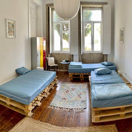 مبيت وإفطار Mosteiro  Casa Dos Caminhos De Santiago المظهر الخارجي الصورة