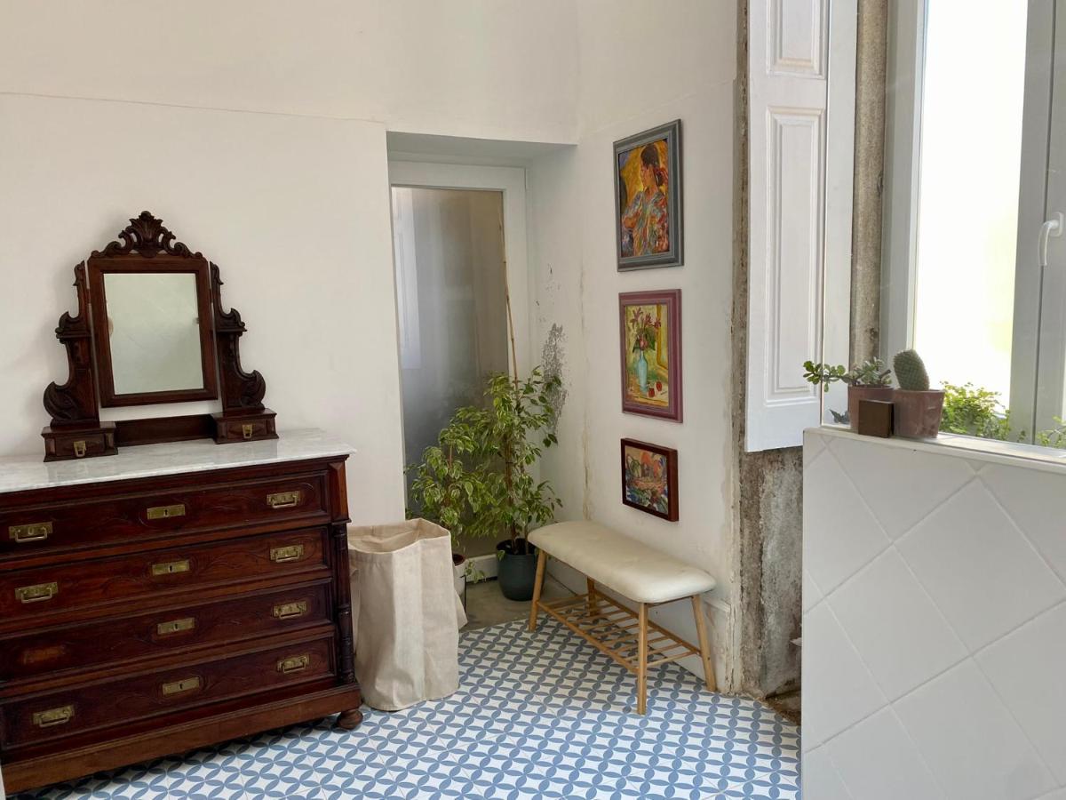 مبيت وإفطار Mosteiro  Casa Dos Caminhos De Santiago المظهر الخارجي الصورة