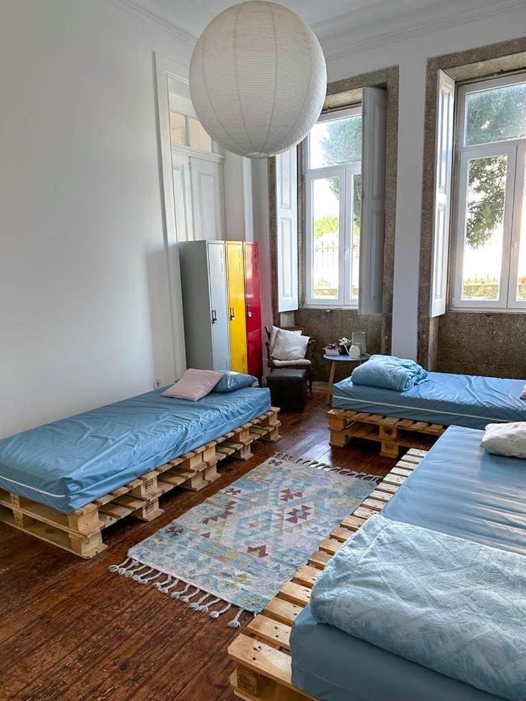 مبيت وإفطار Mosteiro  Casa Dos Caminhos De Santiago المظهر الخارجي الصورة