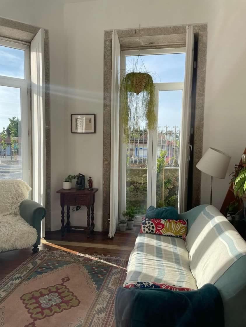 مبيت وإفطار Mosteiro  Casa Dos Caminhos De Santiago المظهر الخارجي الصورة